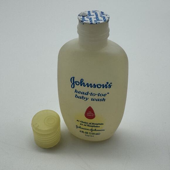 Johnson's Baby Head-To-Toe Wash Dye Free, 4 FL OZ Discontinued 2004 Formula - Picture 3 of 5